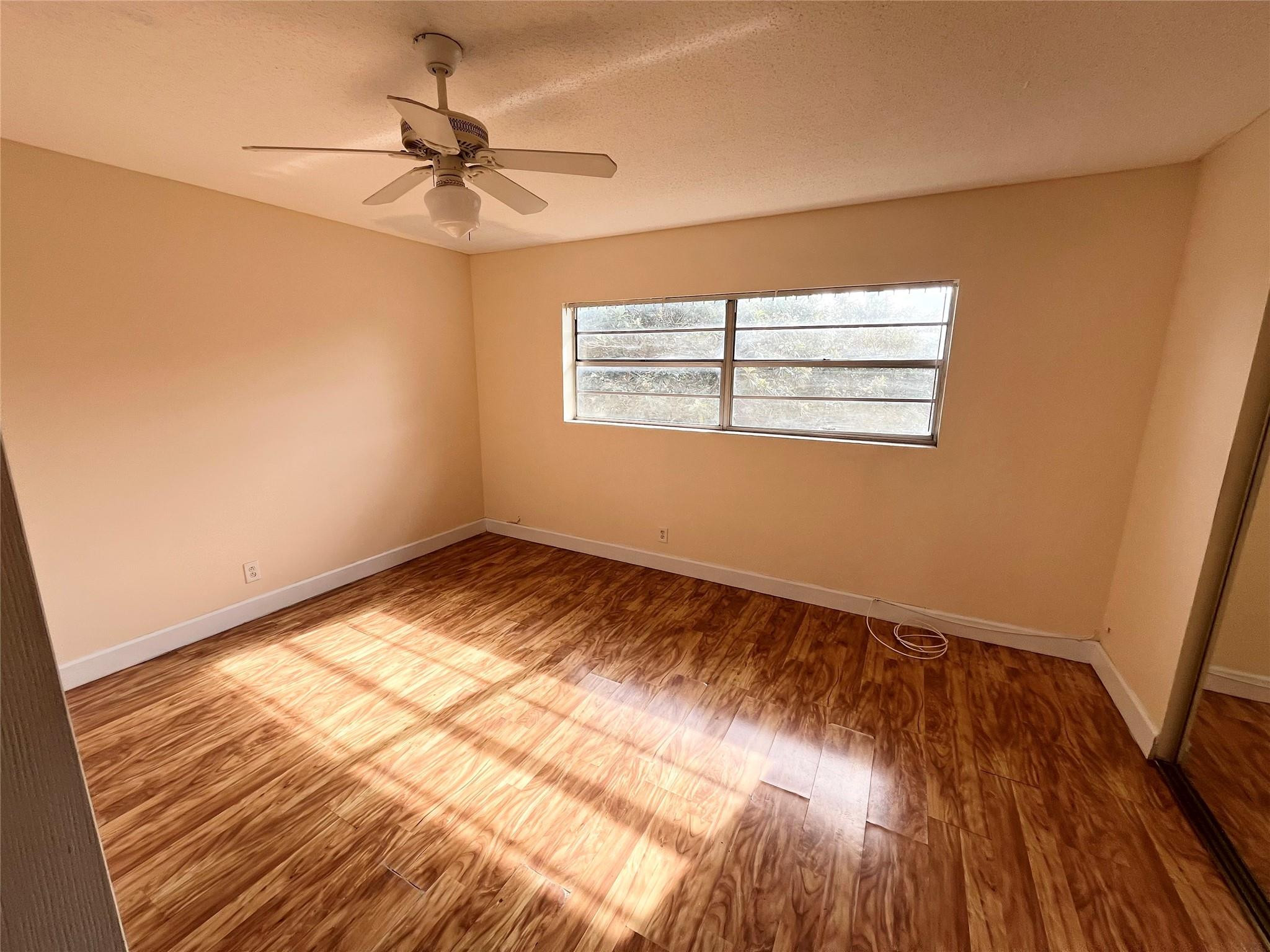 5011 W Oakland Park Blvd 304