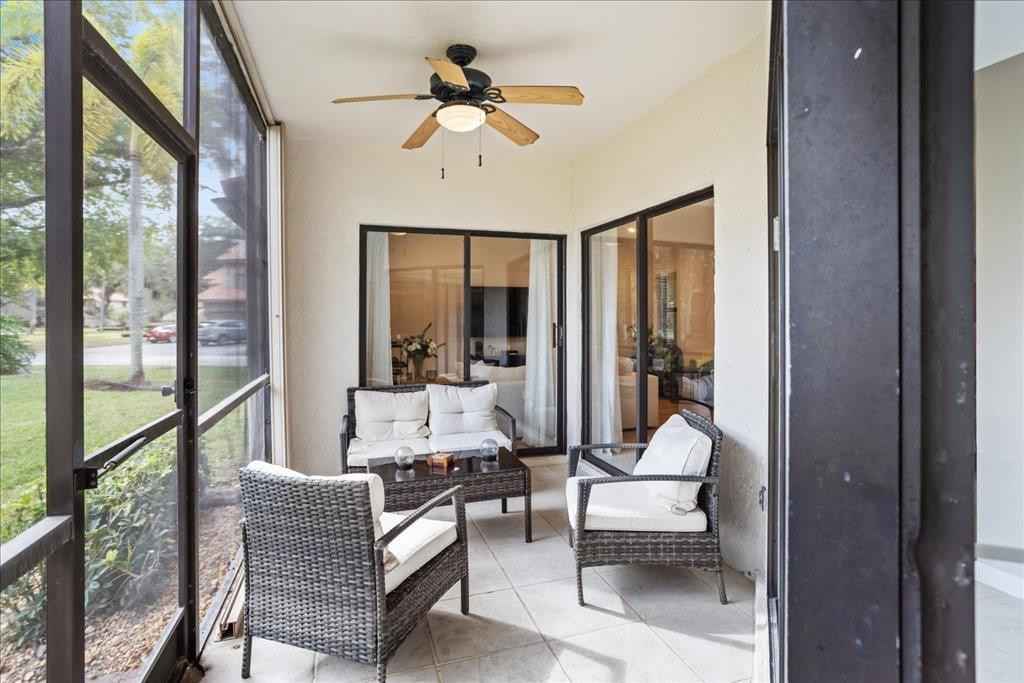 5670 Coach House Cir B