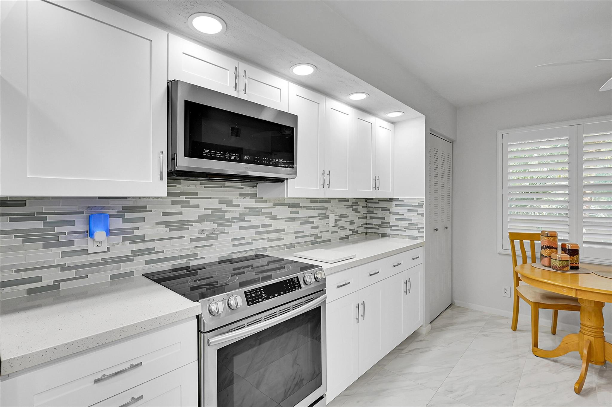 1601 Abaco Dr D3