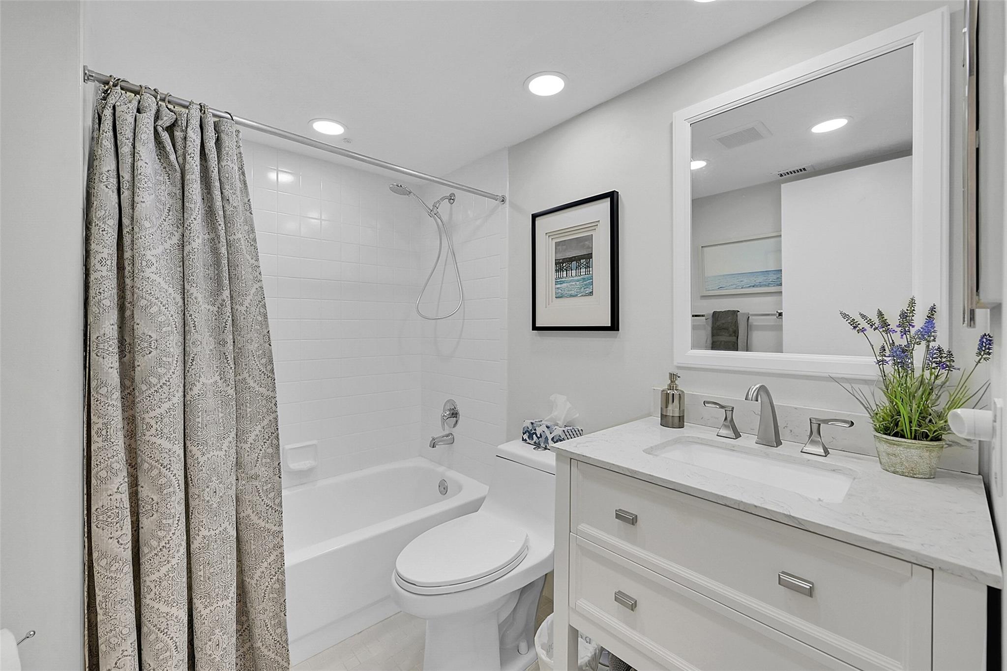 1601 Abaco Dr D3