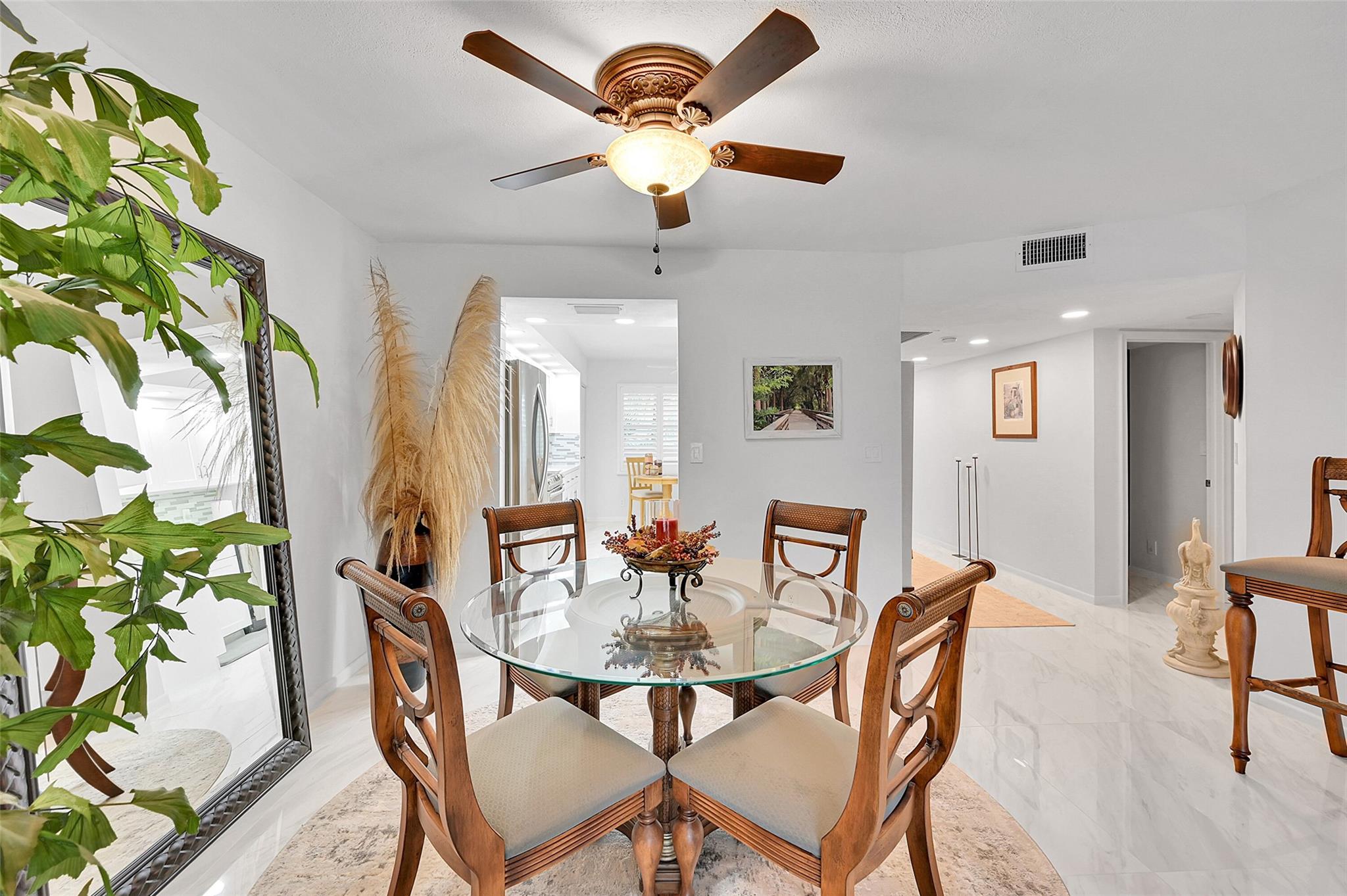 1601 Abaco Dr D3