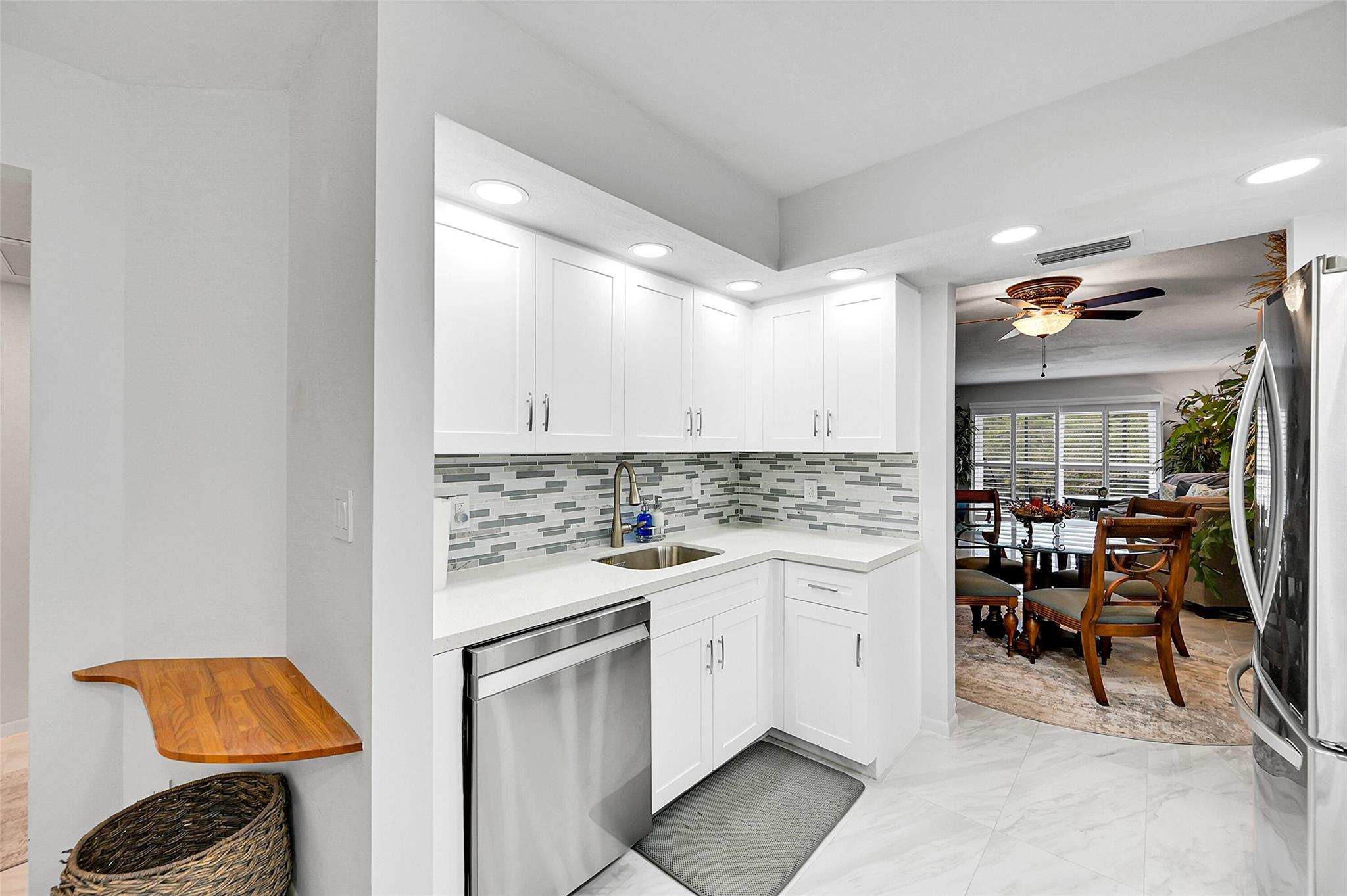 1601 Abaco Dr D3