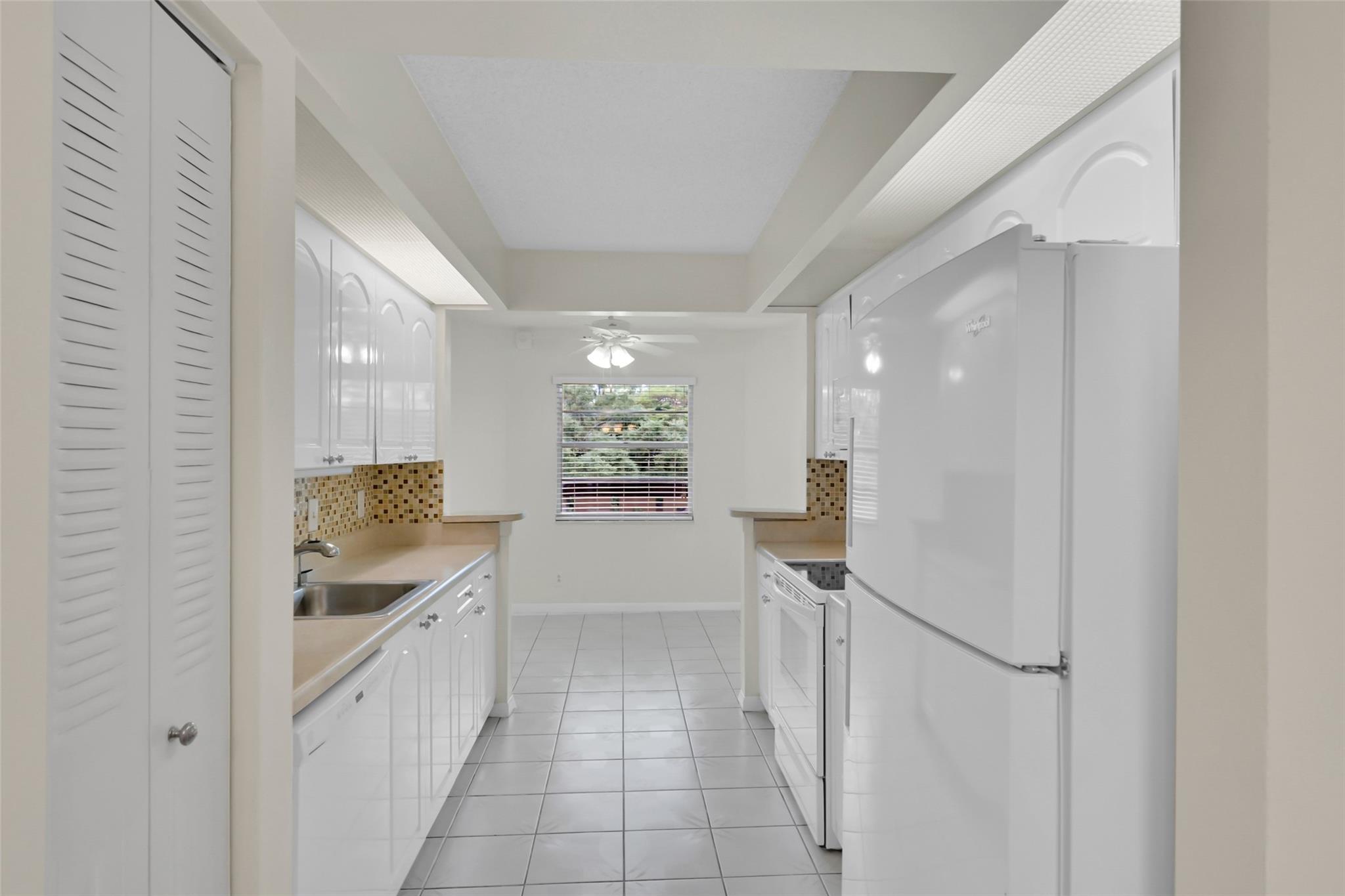 1703 Andros Isle F3