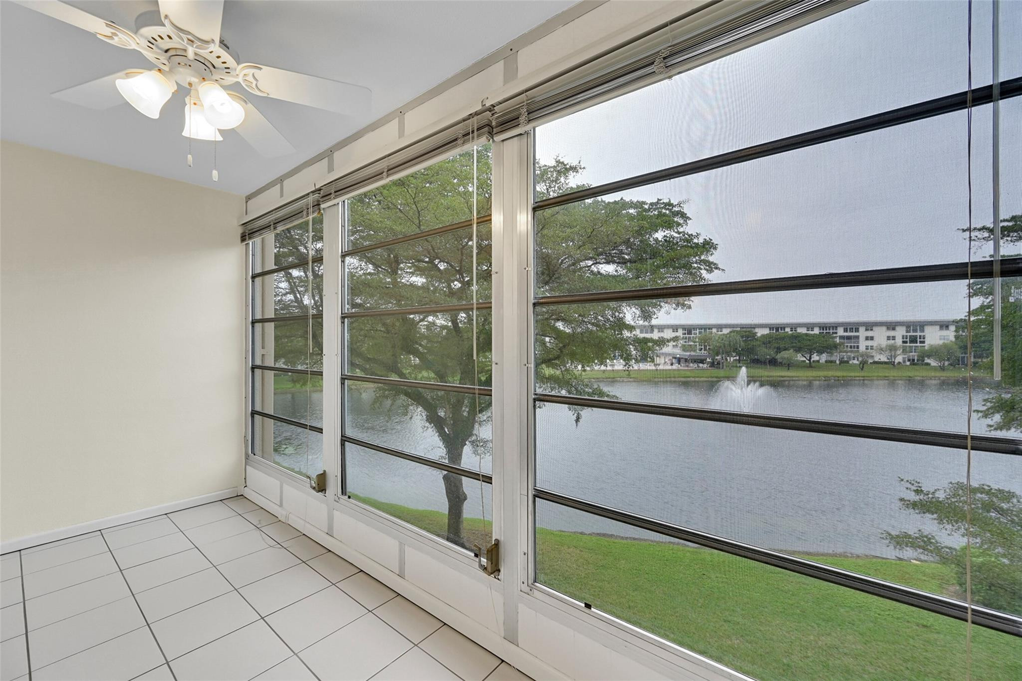1703 Andros Isle F3