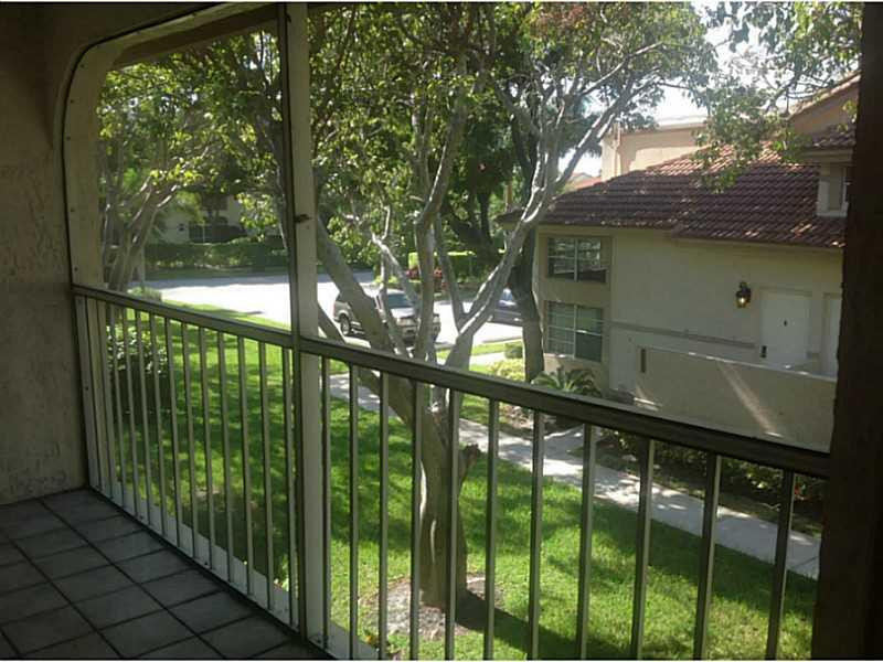 6485 Via Regina 6485