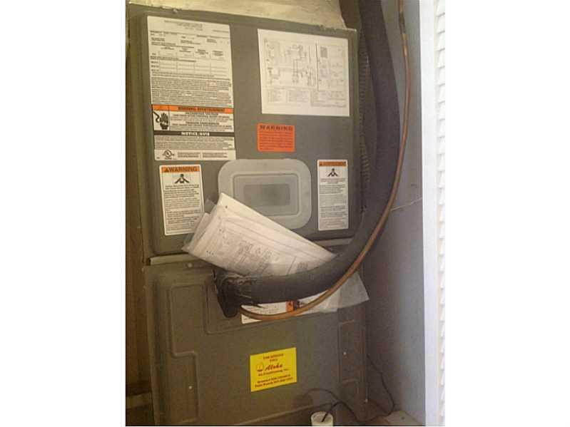 6485 Via Regina 6485