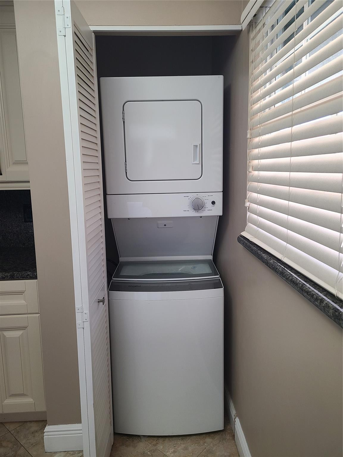 6485 Via Regina 6485