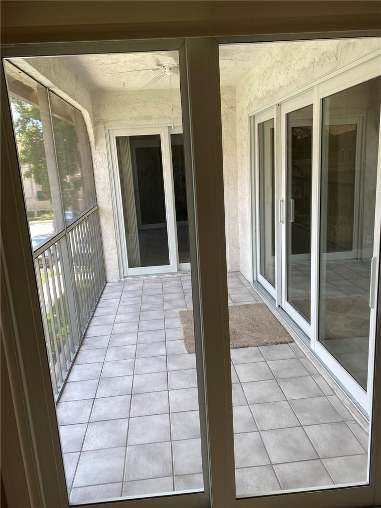 6485 Via Regina 6485