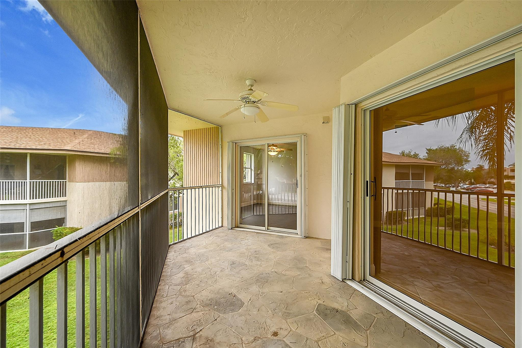7457 N Devon Dr 211