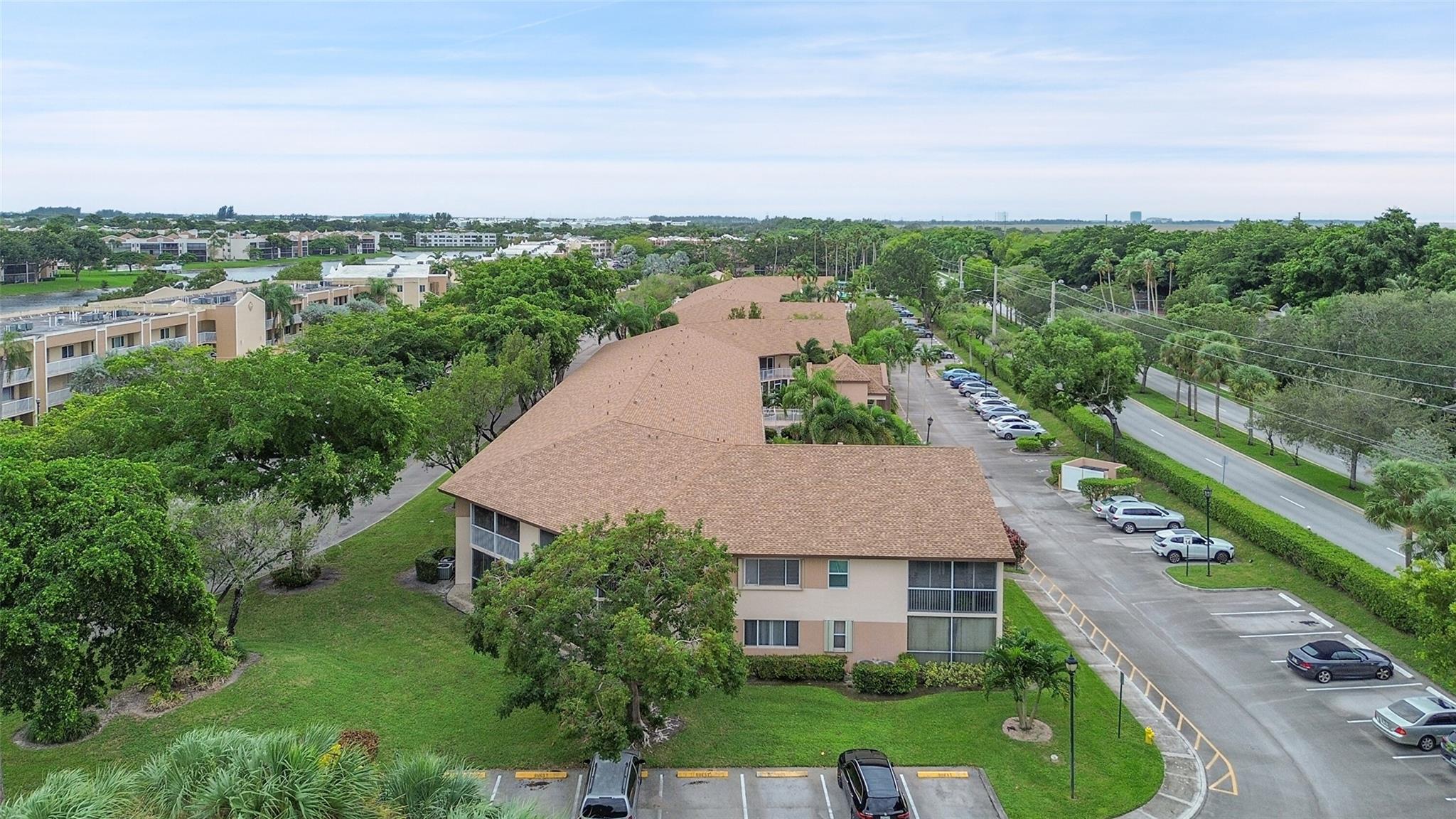 7457 N Devon Dr 211