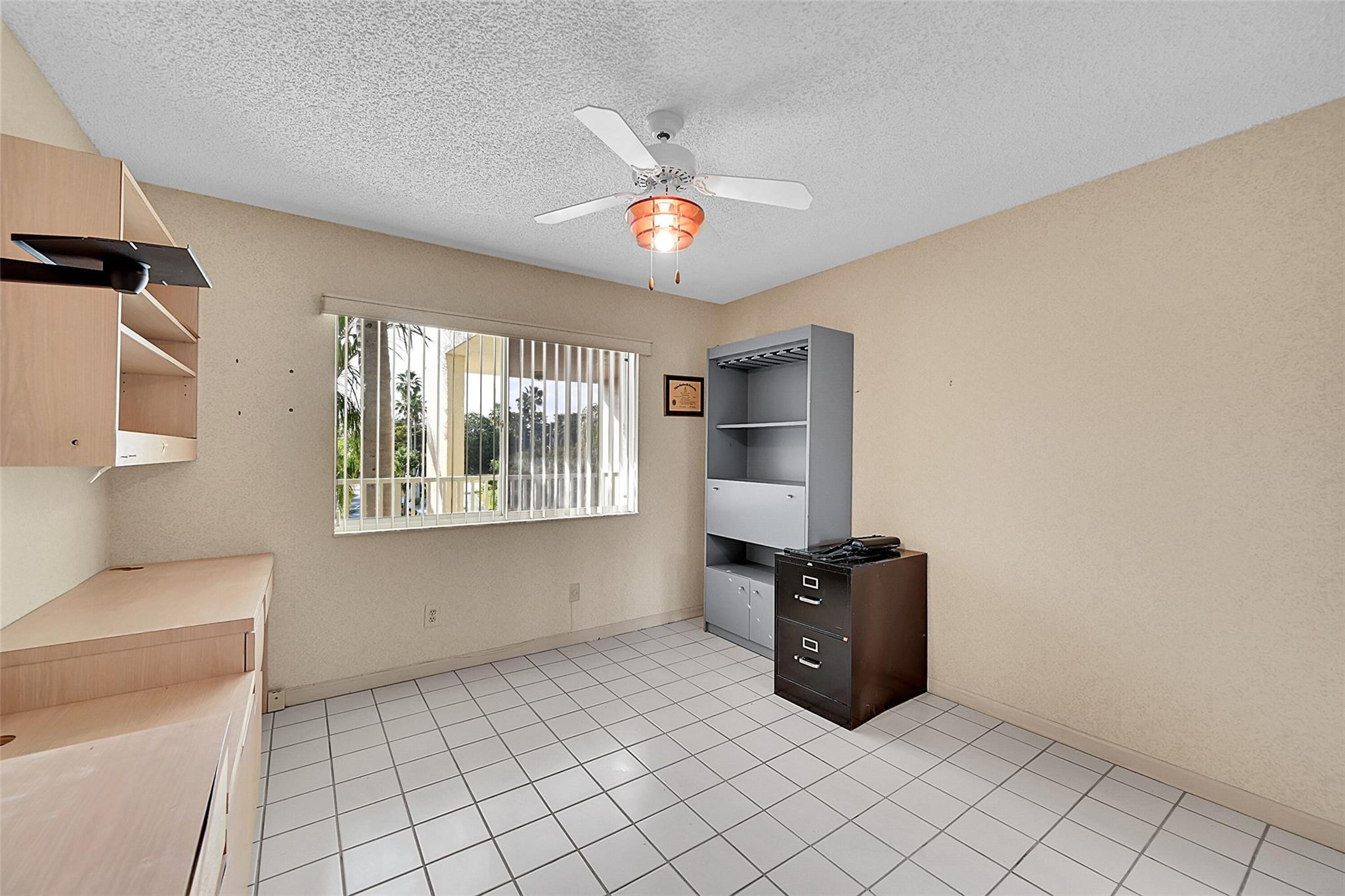 7292 S Devon Dr 302