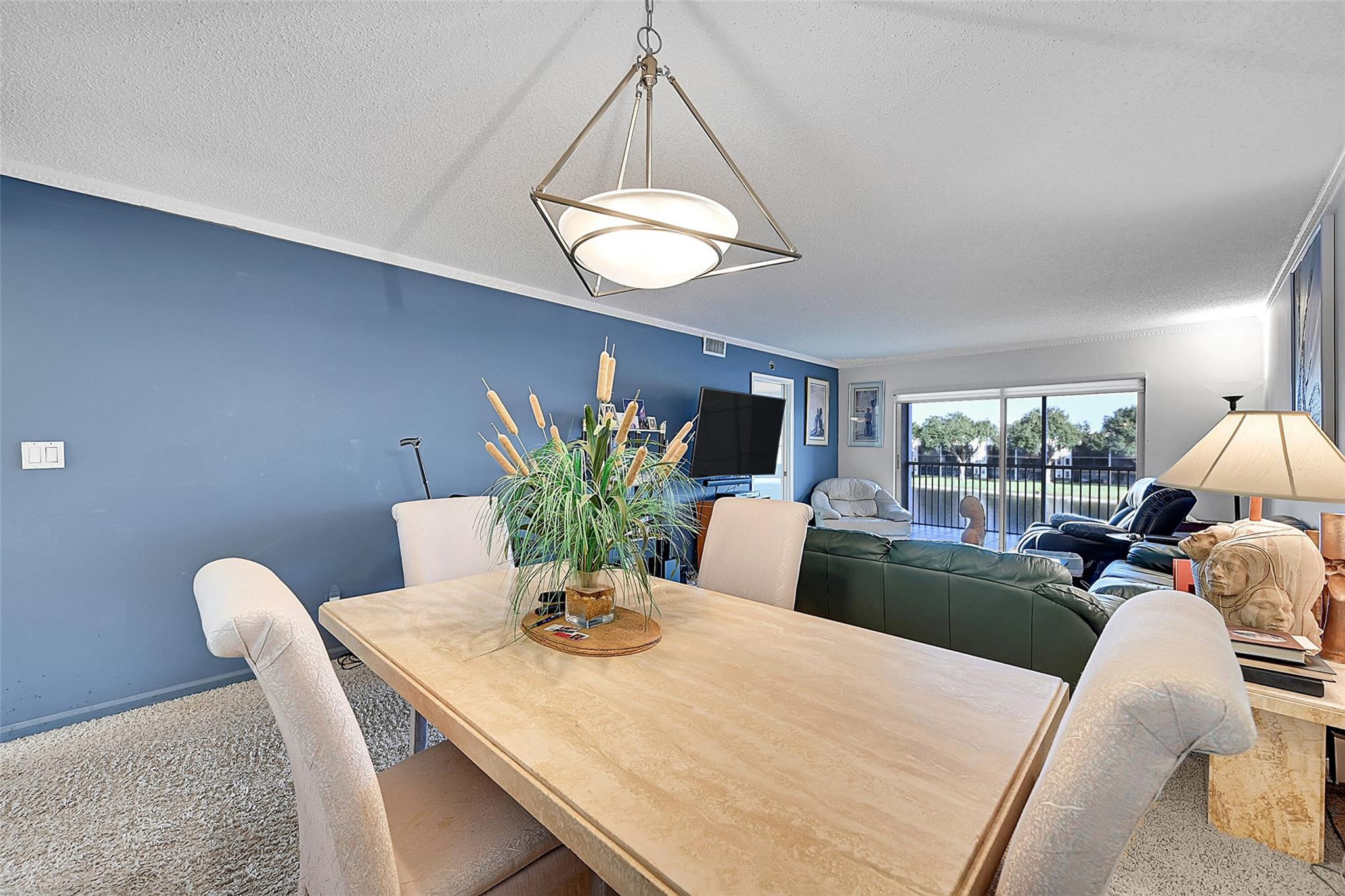 7292 S Devon Dr 302