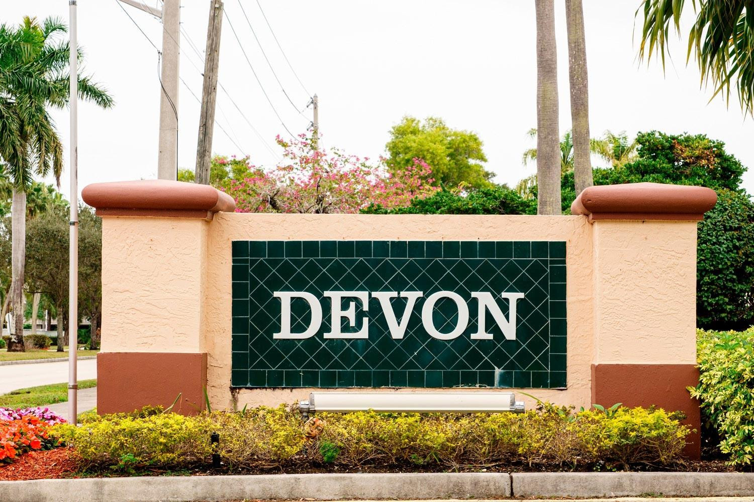7292 S Devon Dr 302
