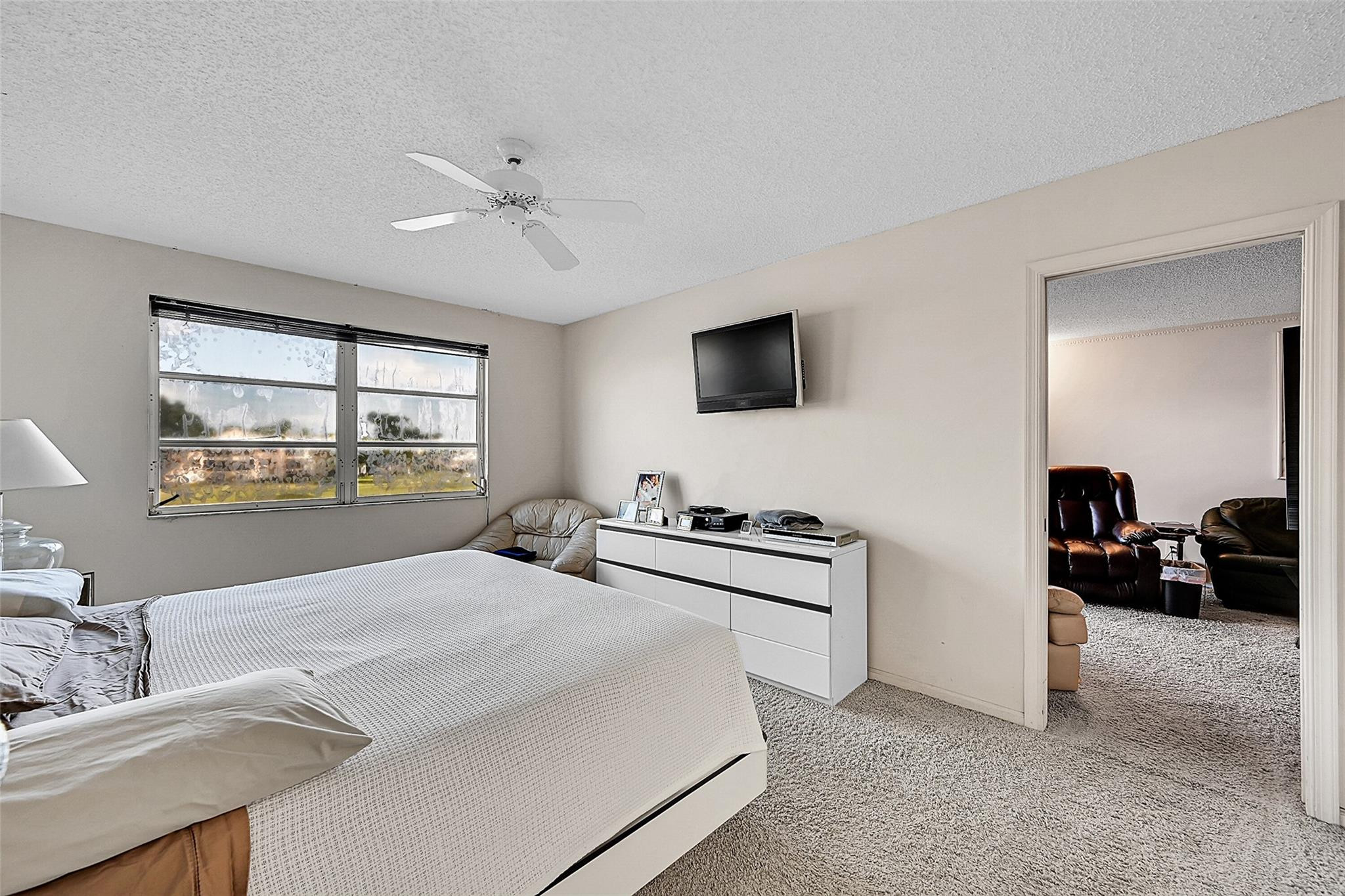 7292 S Devon Dr 302