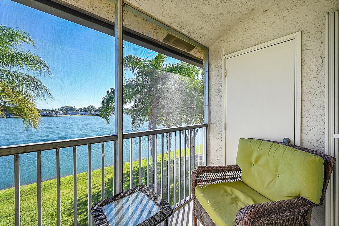 5510 Lakeside Dr 207