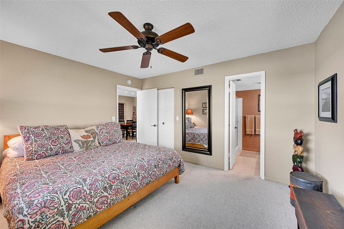 5510 Lakeside Dr 207