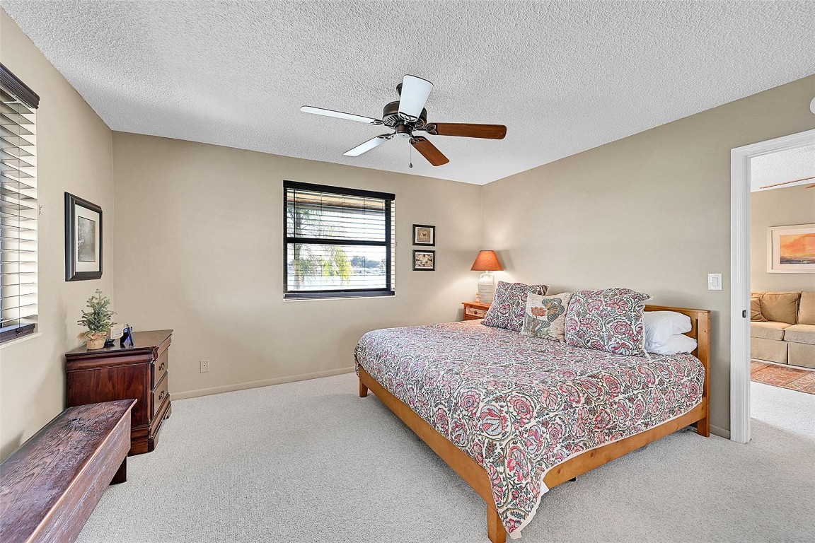 5510 Lakeside Dr 207