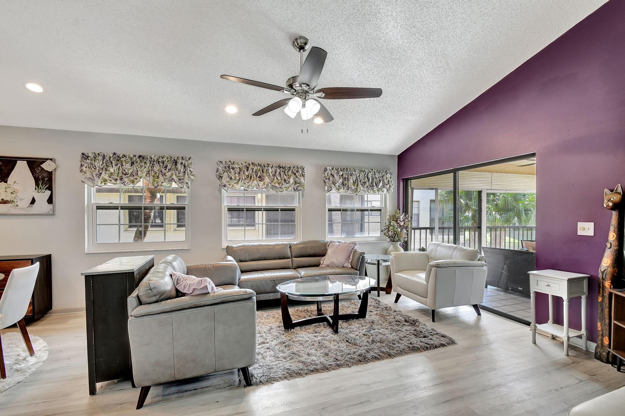 3355 Jog Park Drive 3355