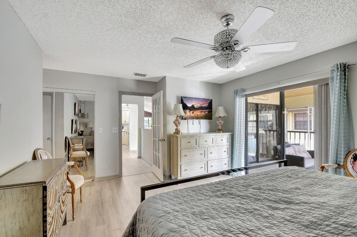 3355 Jog Park Drive 3355