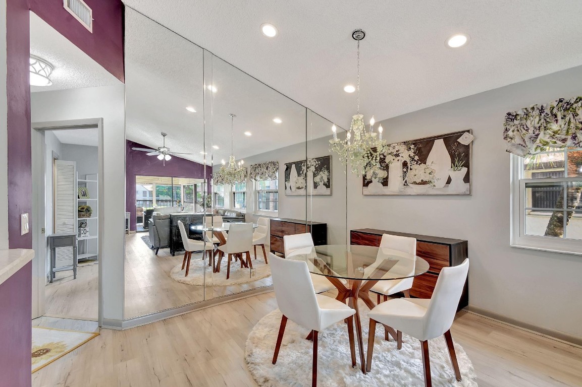 3355 Jog Park Drive 3355