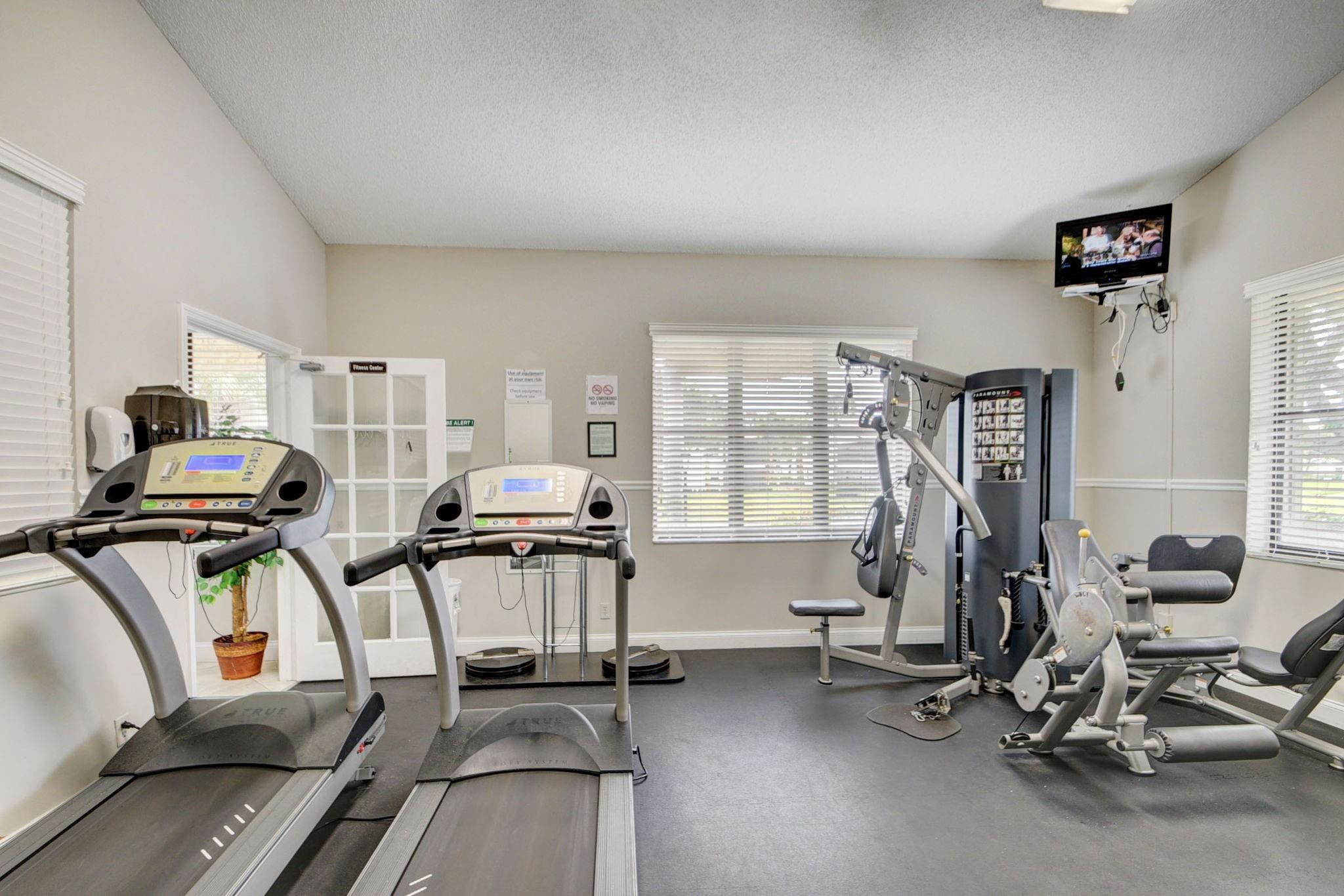 3355 Jog Park Drive 3355