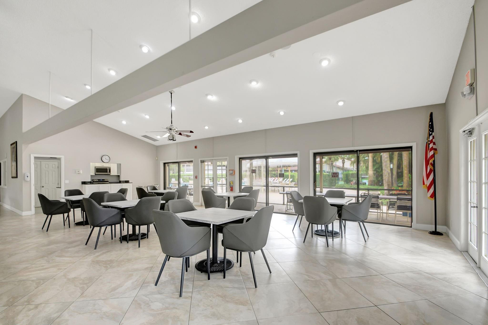 3355 Jog Park Drive 3355
