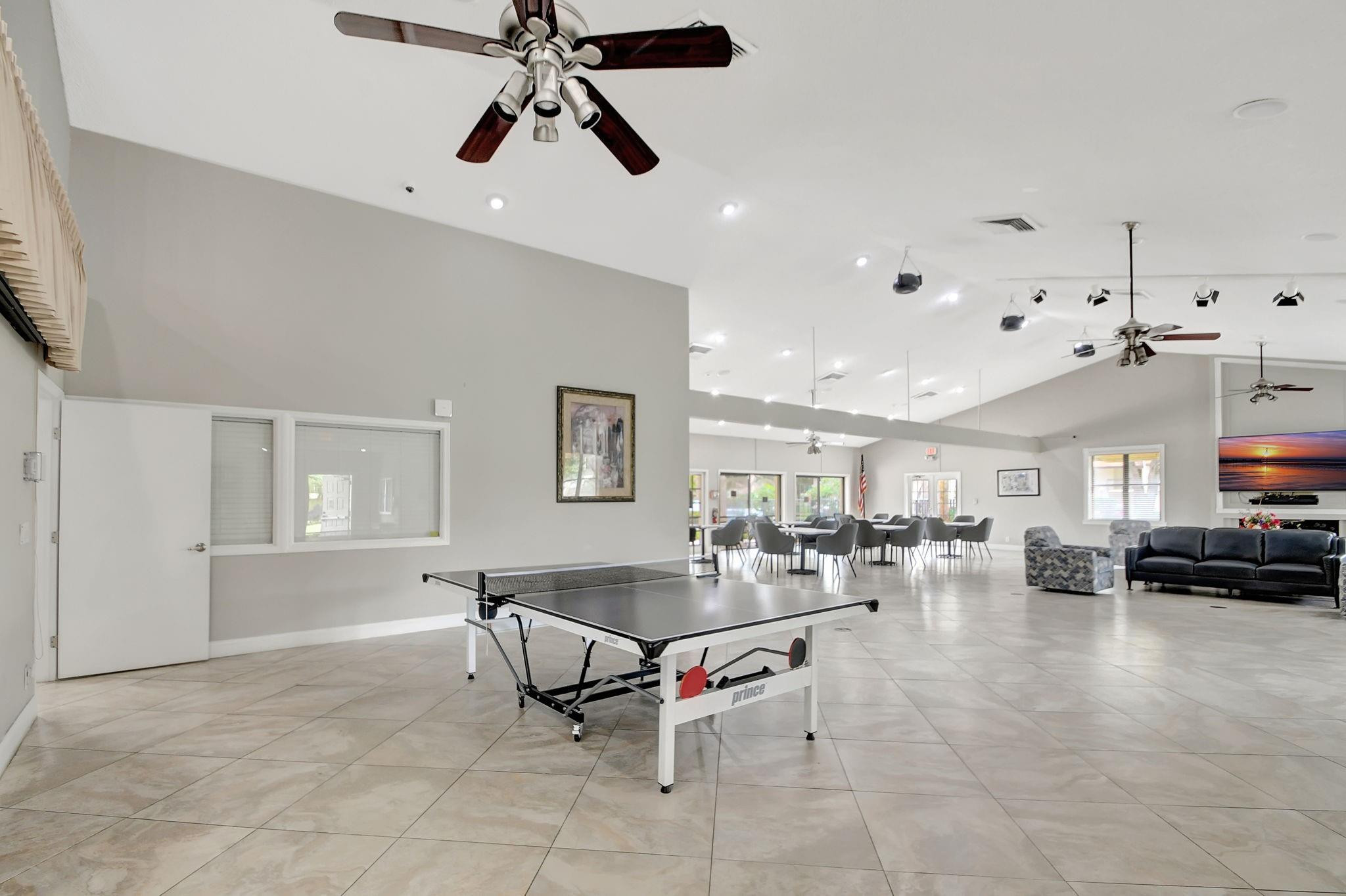 3355 Jog Park Drive 3355