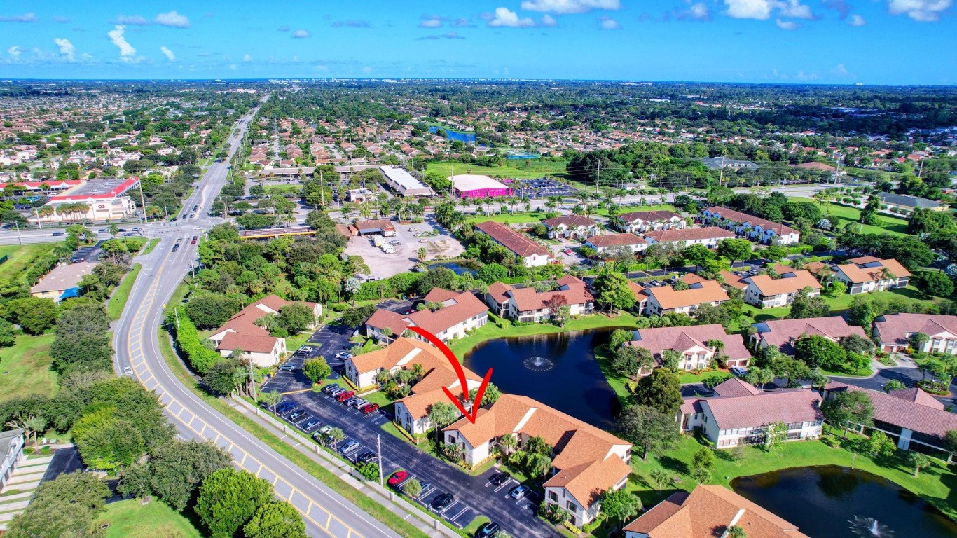 3355 Jog Park Drive 3355