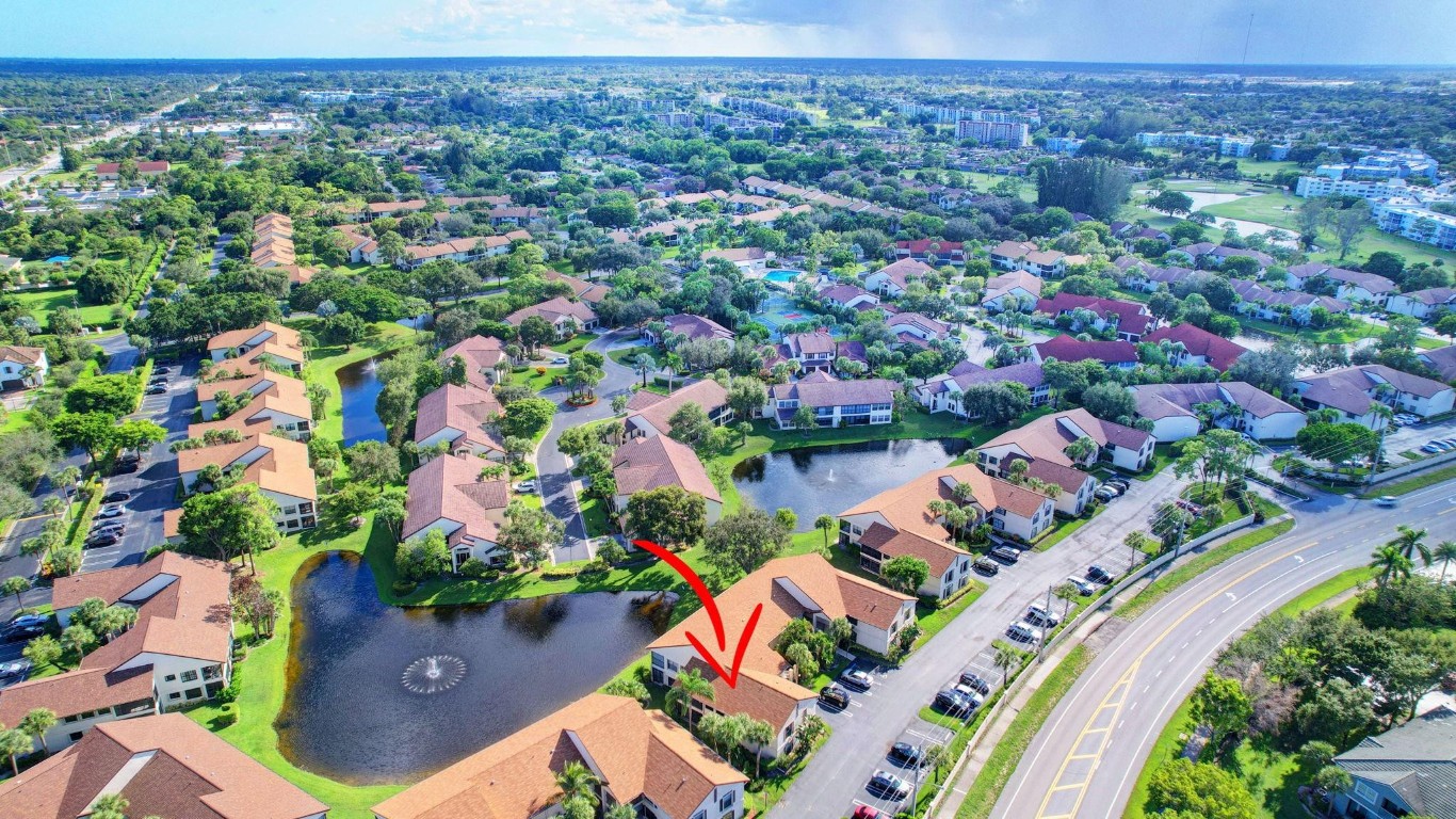 3355 Jog Park Drive 3355