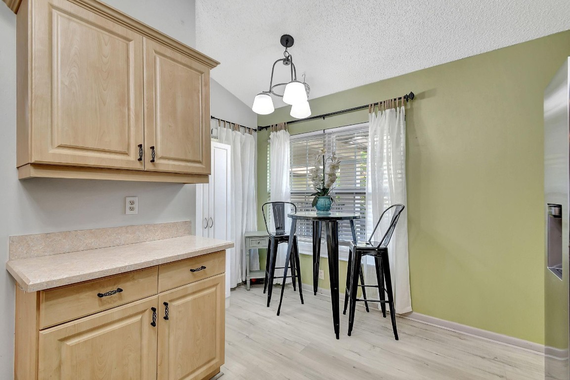 3355 Jog Park Drive 3355