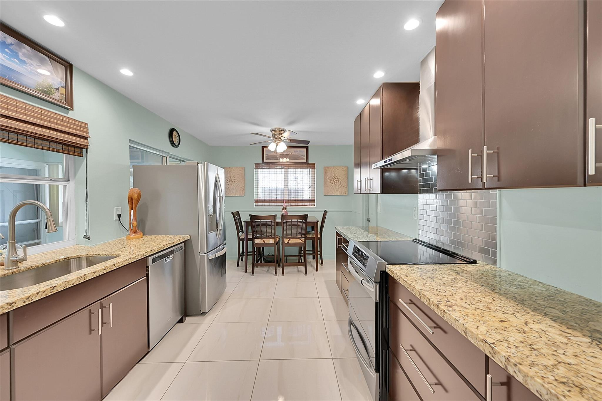 1015 NW 69th Ave