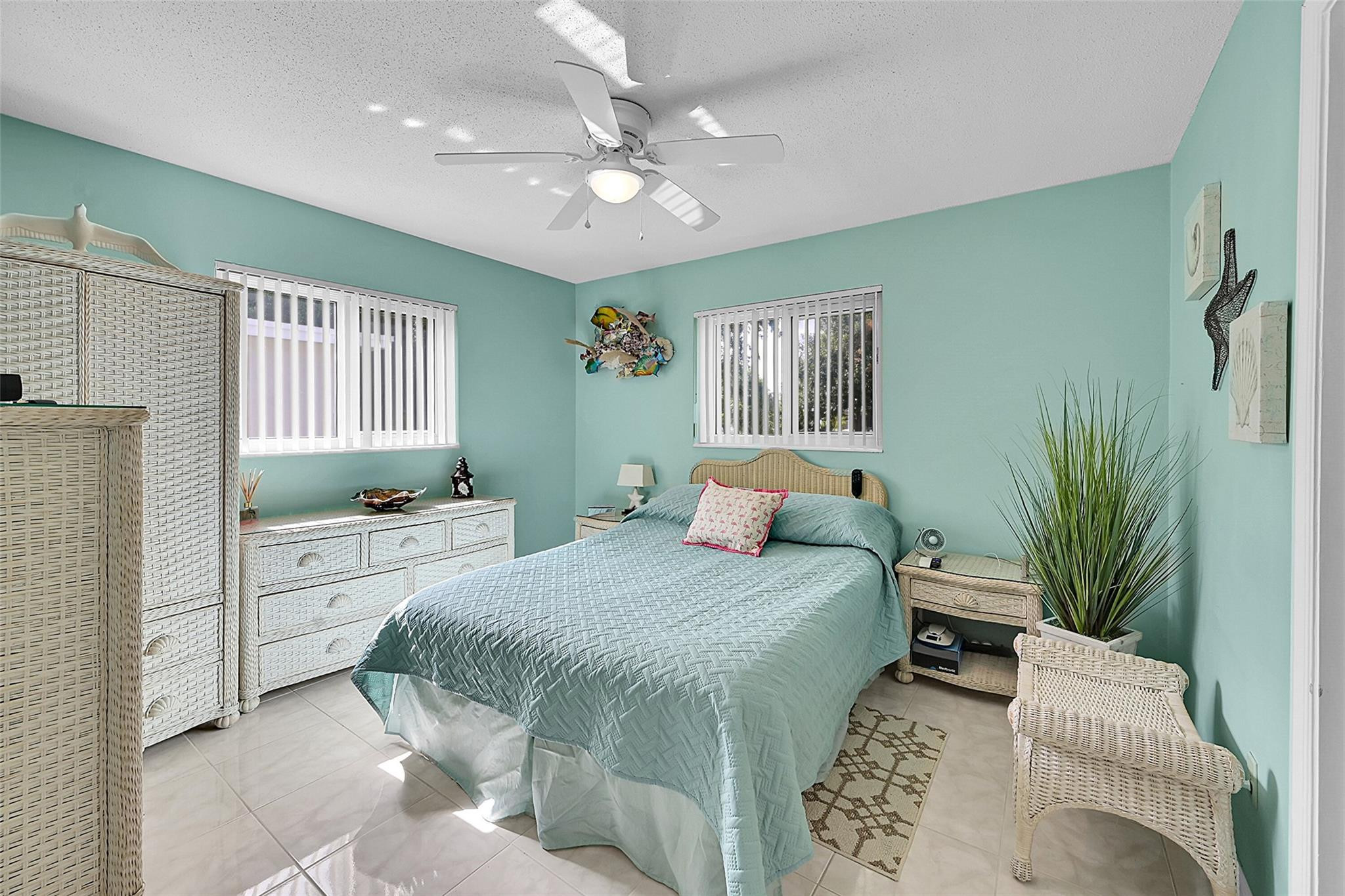 1015 NW 69th Ave