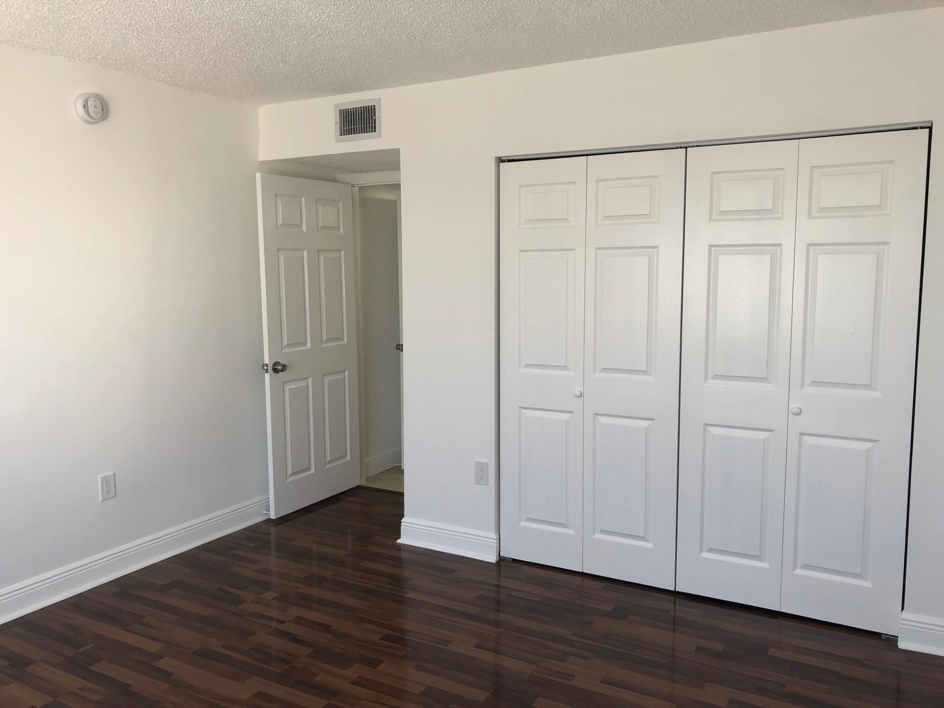 5045 WILES ROAD 306