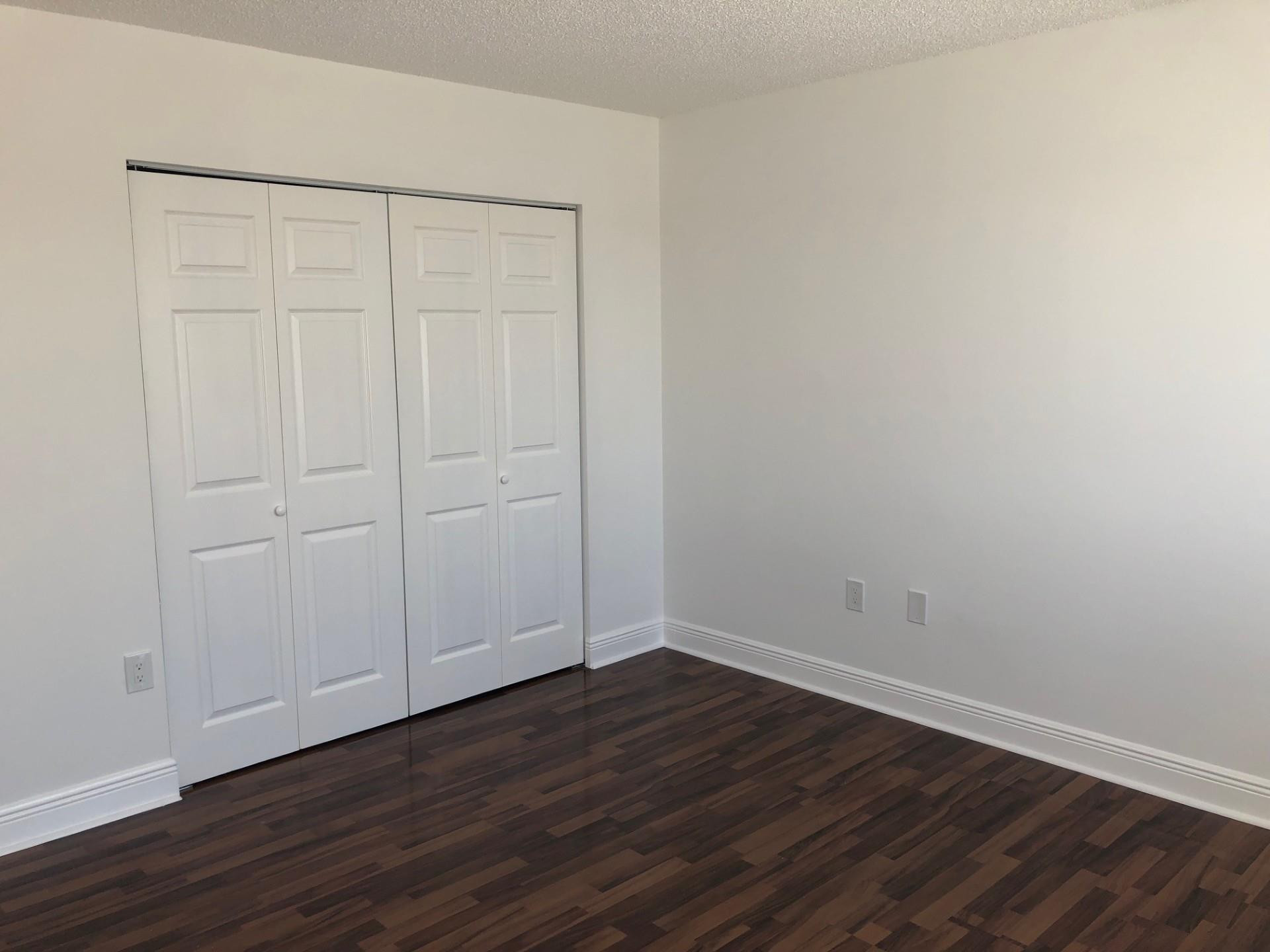 5045 WILES ROAD 306