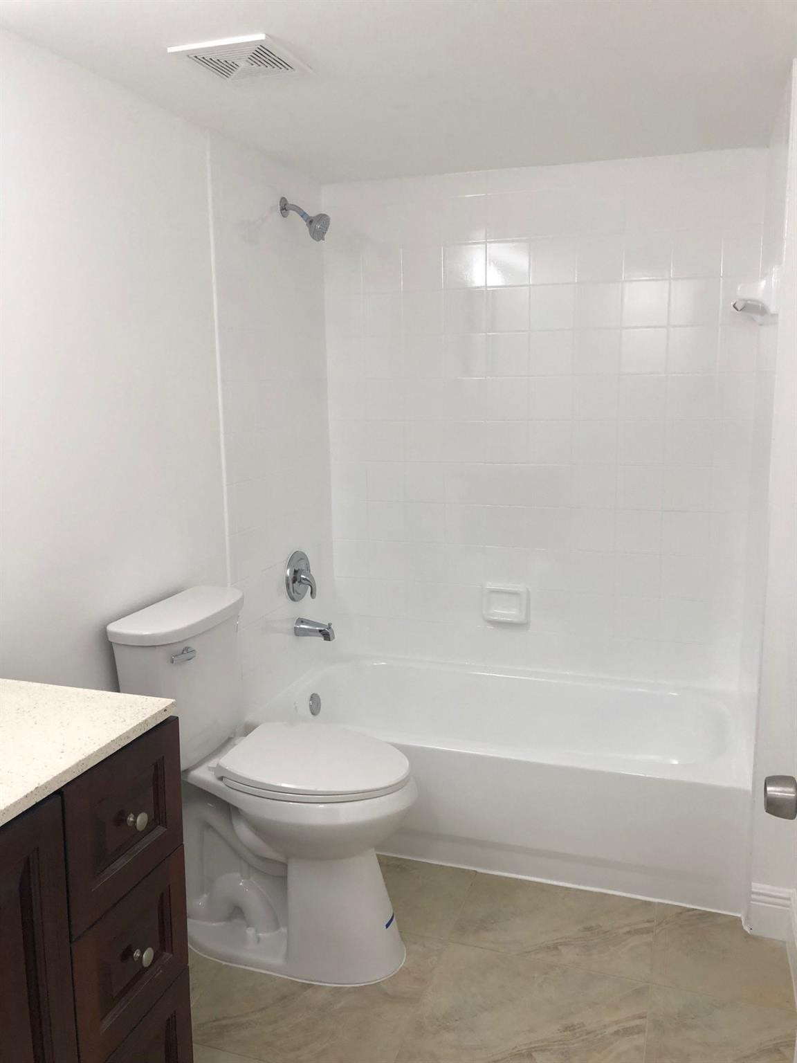 5045 WILES ROAD 306
