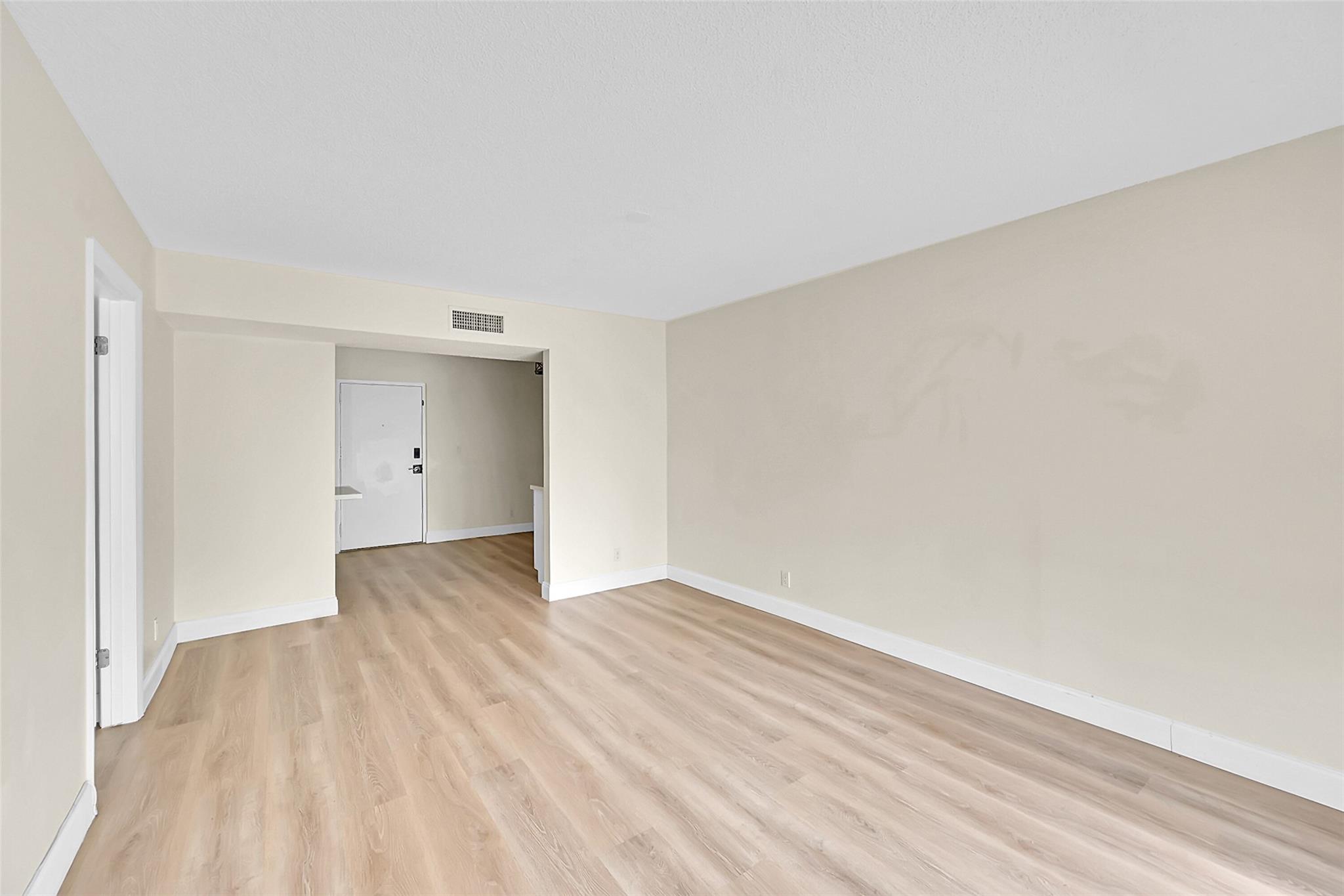 470 NW 20th St 3090