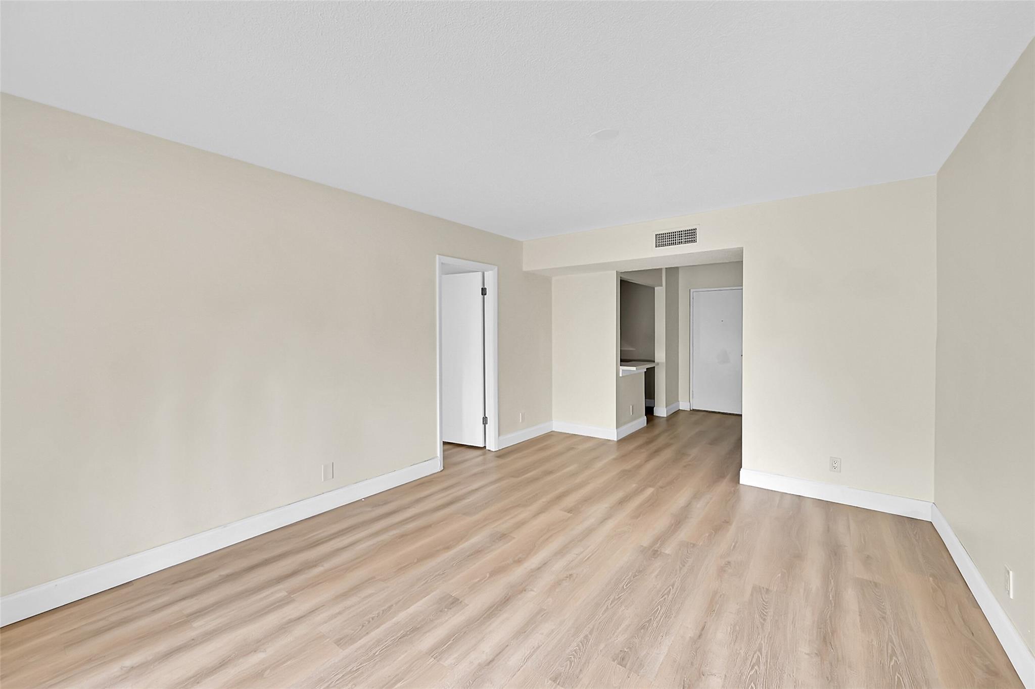 470 NW 20th St 3090