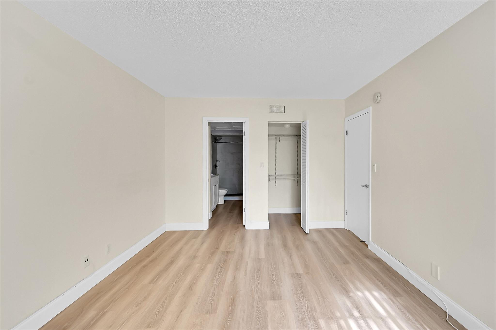 470 NW 20th St 3090
