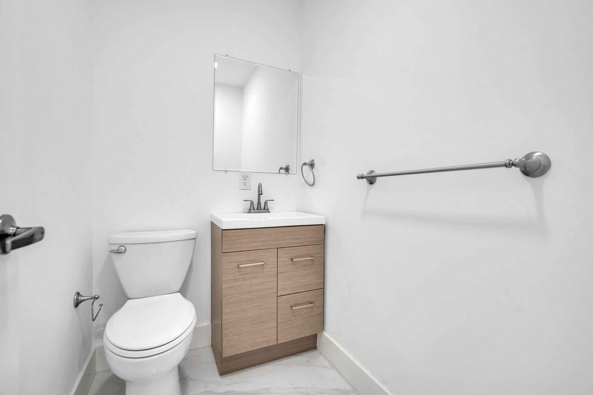 5320 NW 103rd Way
