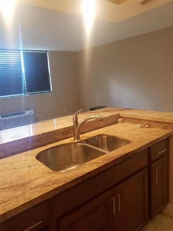 2401 RIVERSIDE DR 318-B