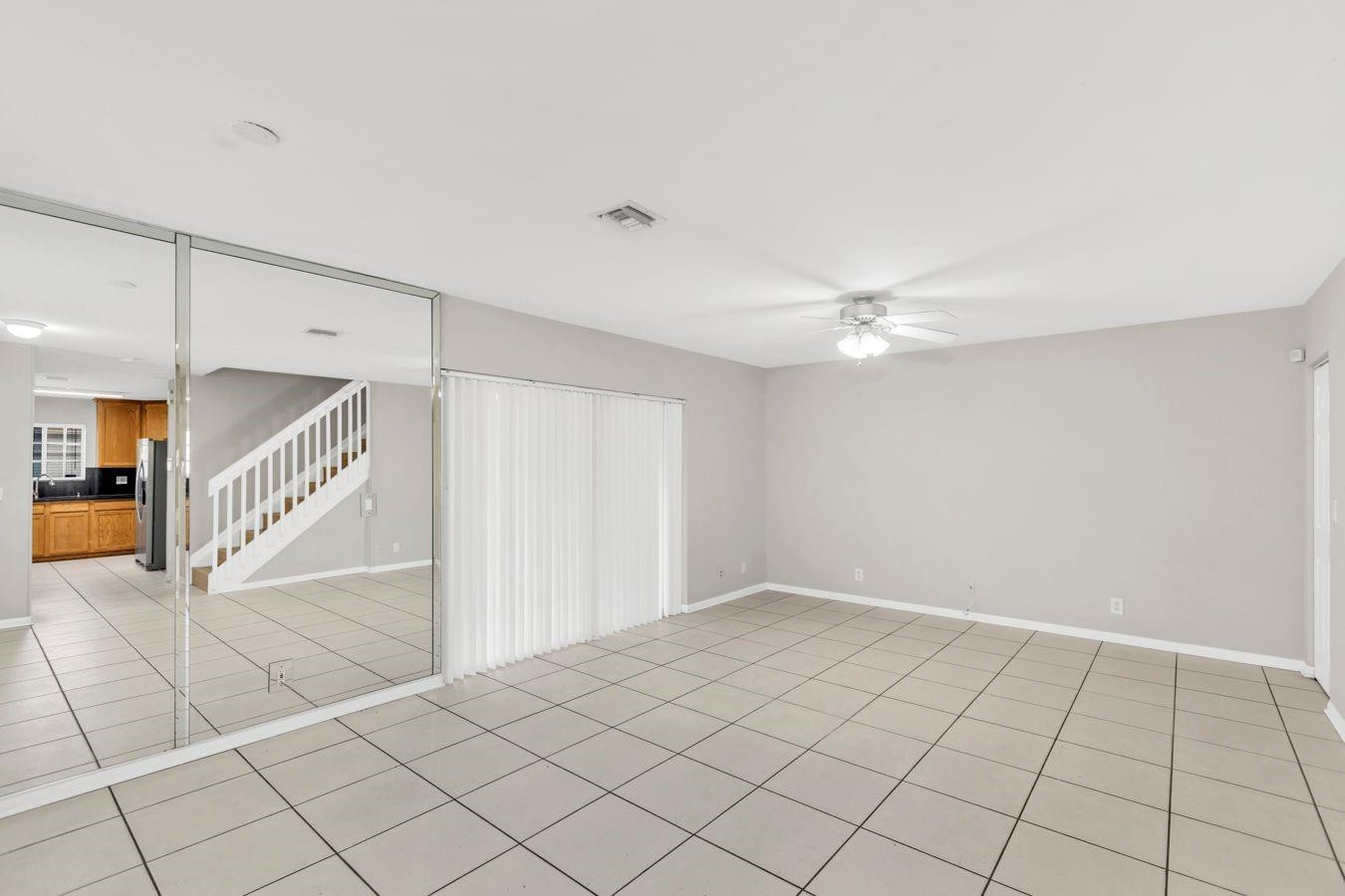 4726 SW 13th Ct