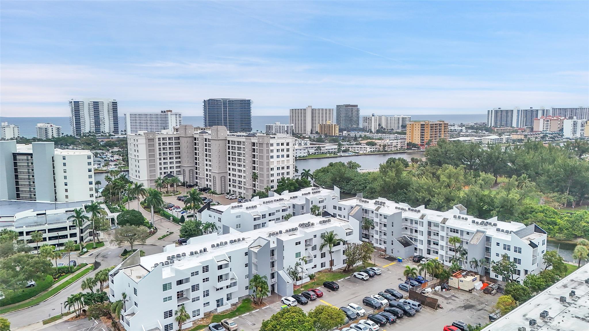 2870 NE 14th Street Cswy 303