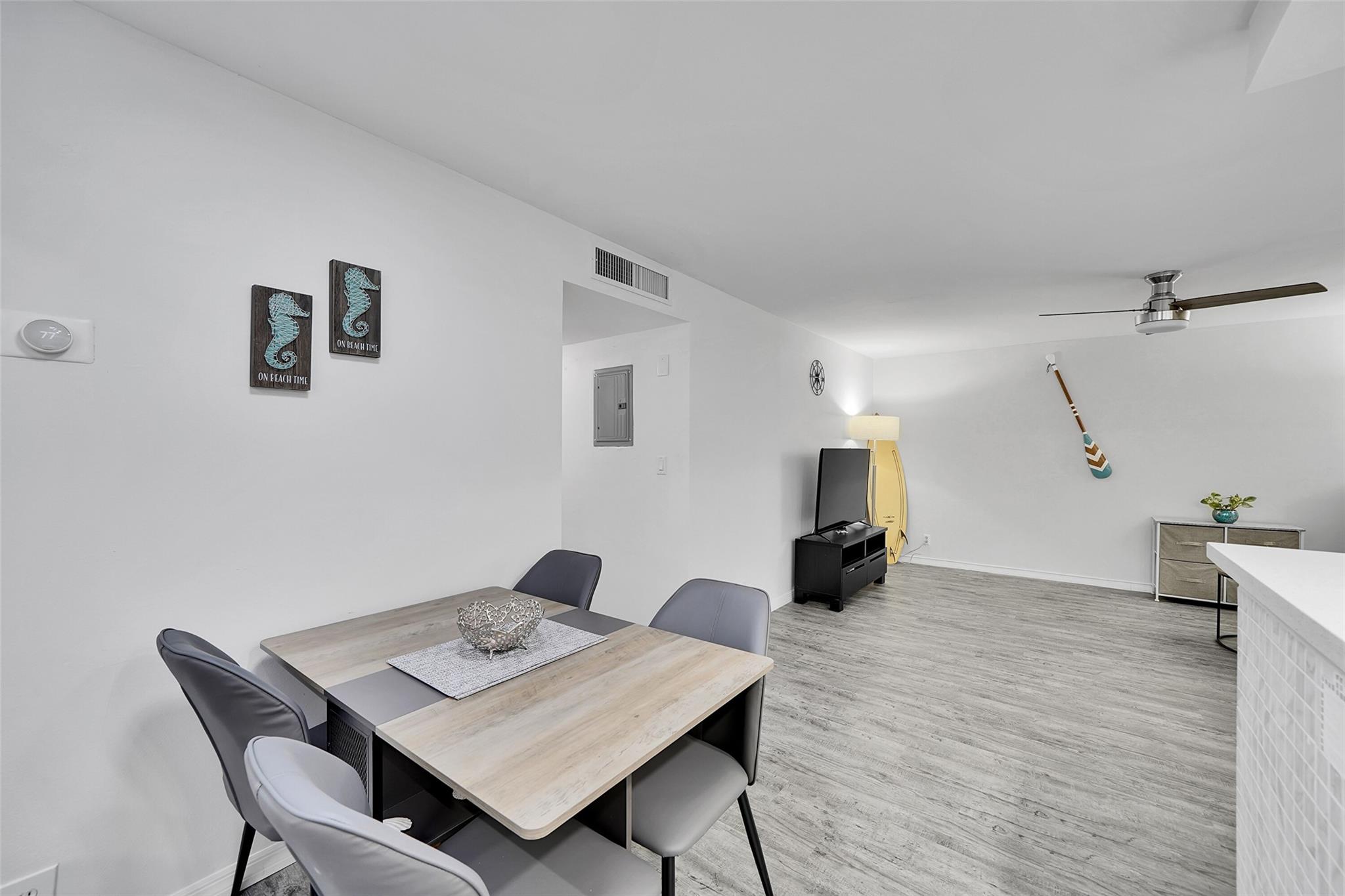 2870 NE 14th Street Cswy 303