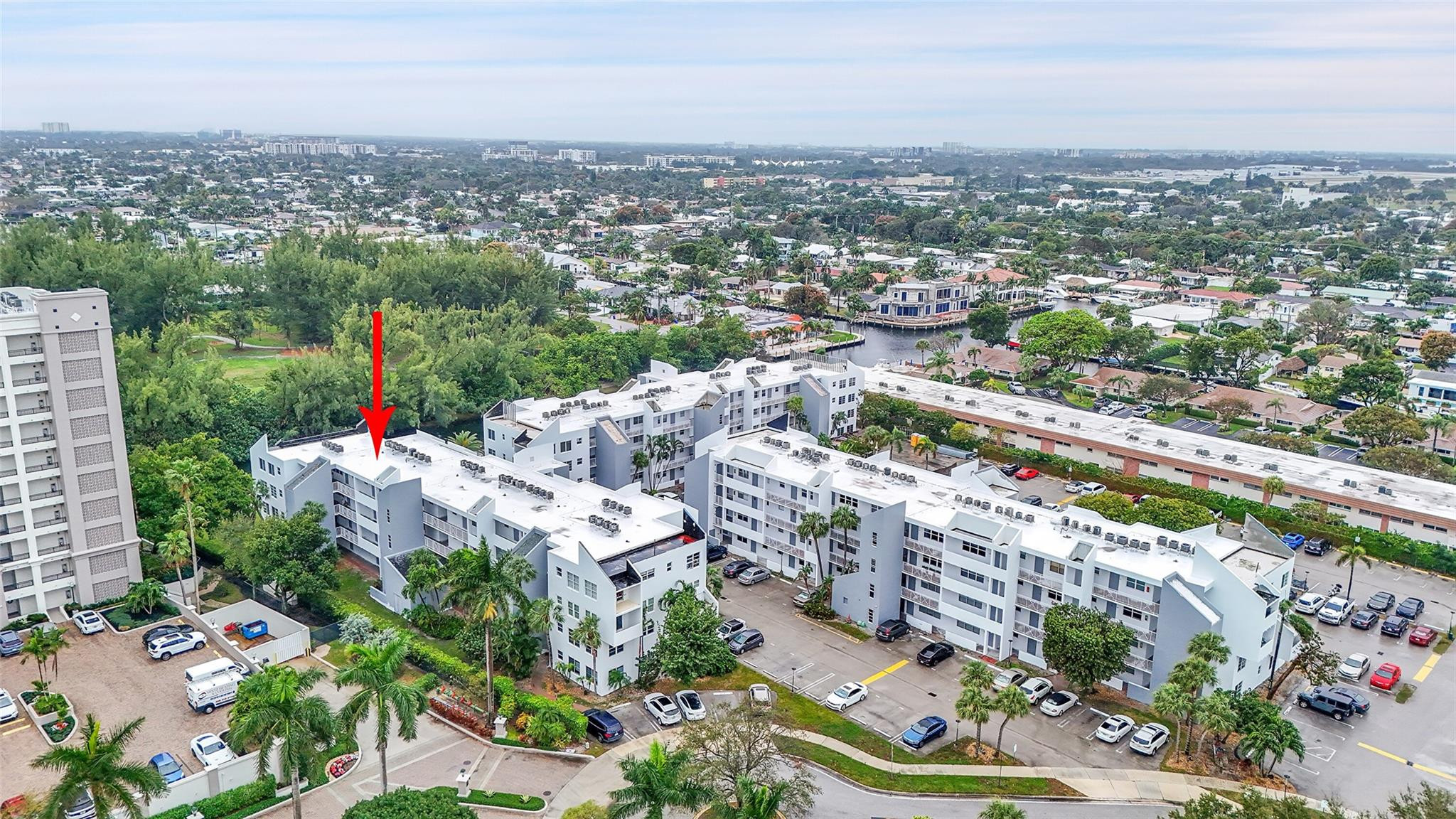 2870 NE 14th Street Cswy 303