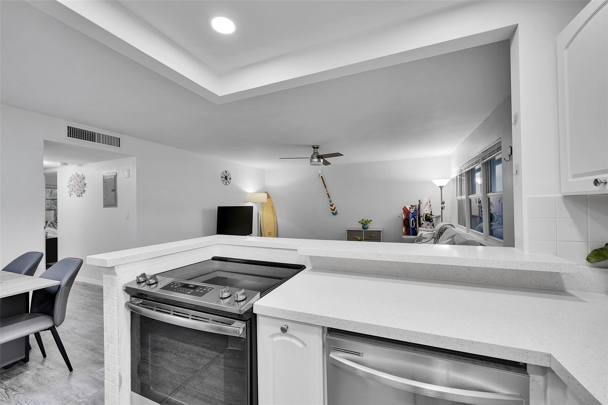 2870 NE 14th Street Cswy 303