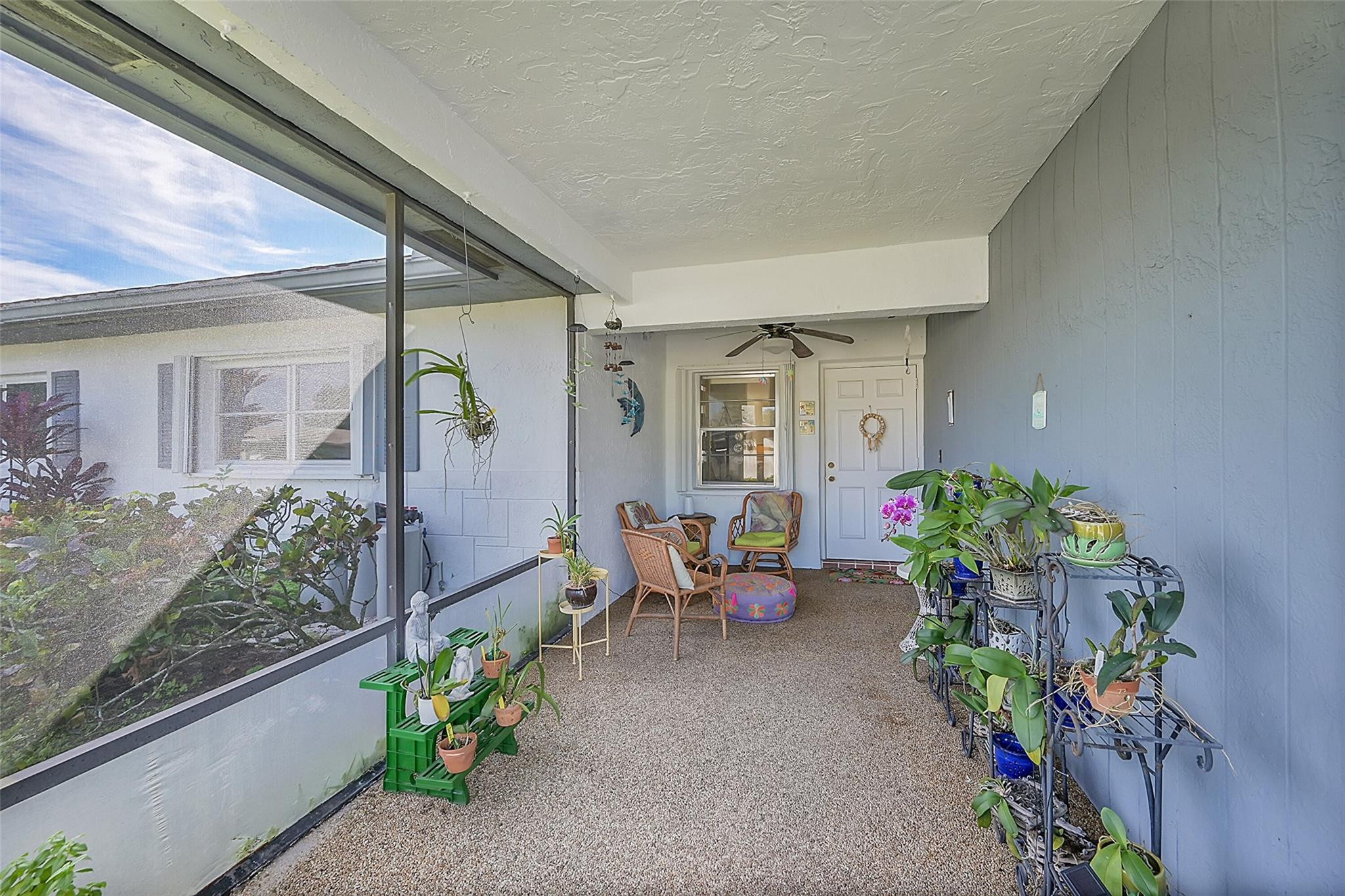 6208 Overland Pl 6208