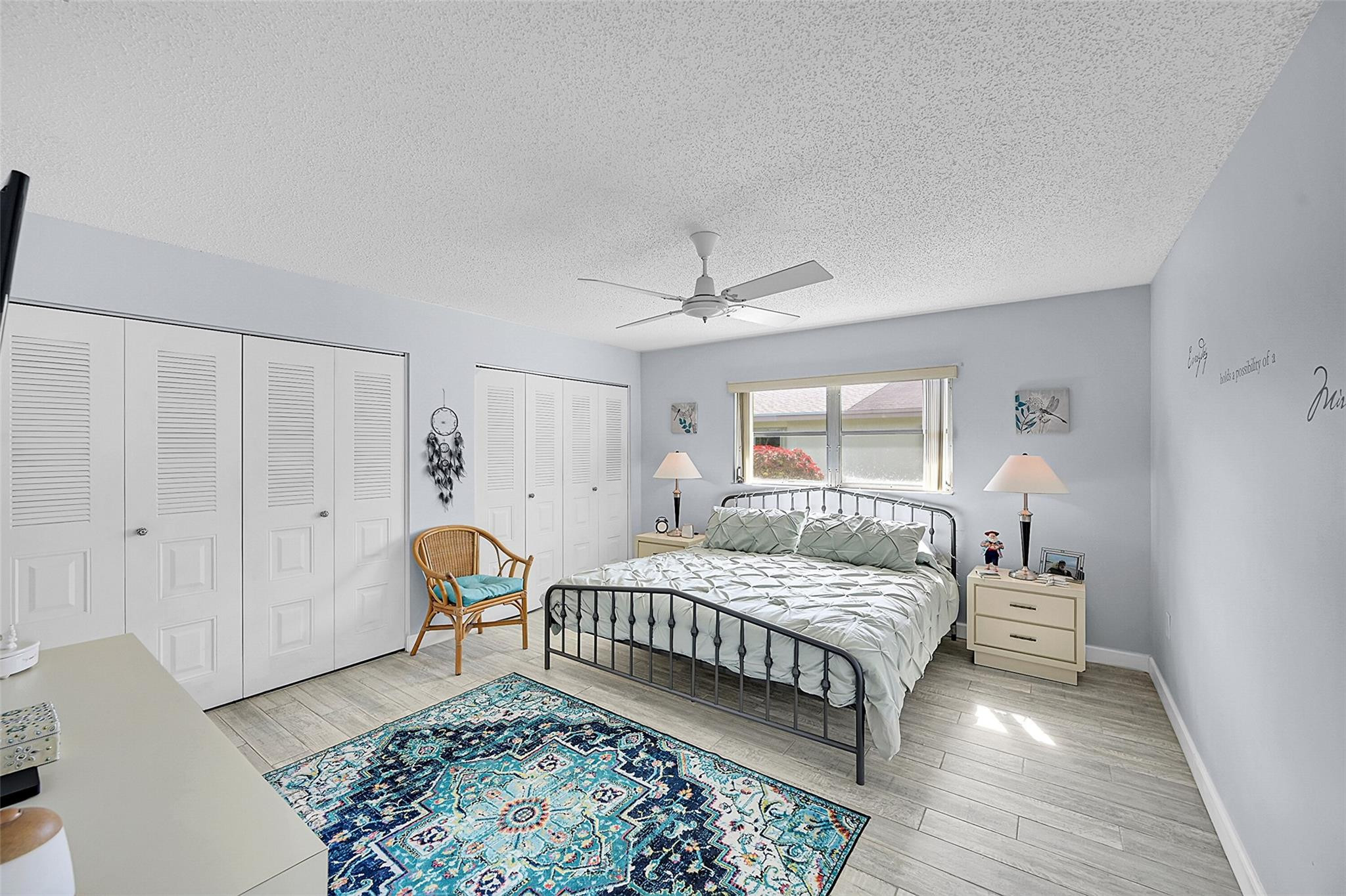 6208 Overland Pl 6208
