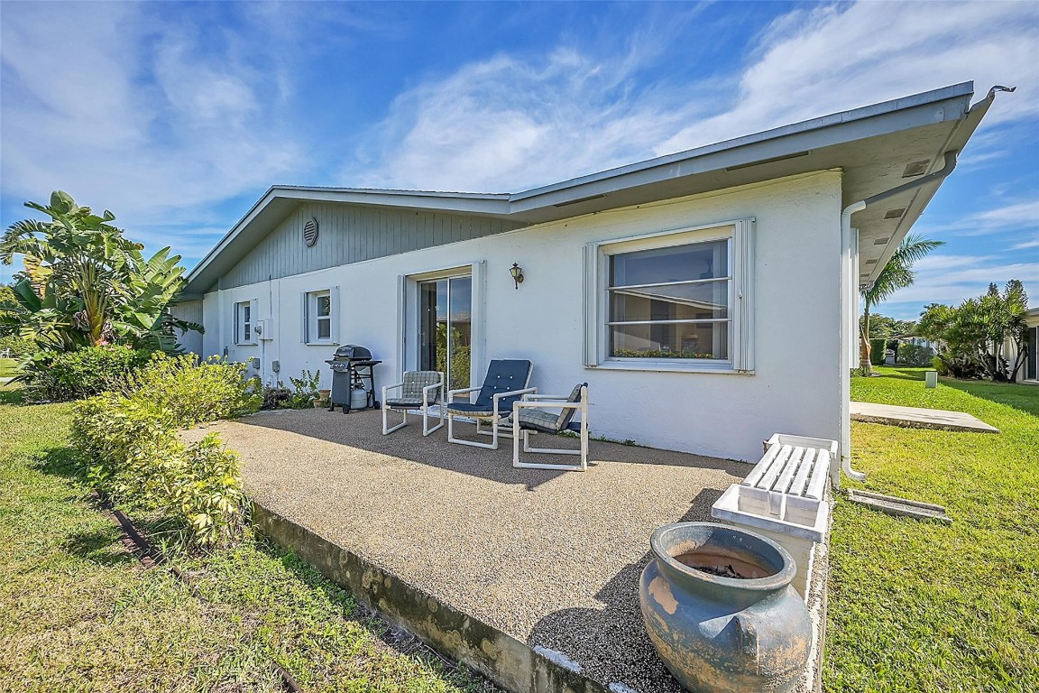 6208 Overland Pl 6208