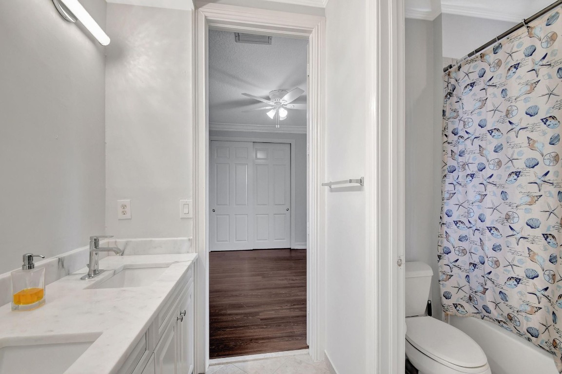 8744 Wellington View Dr