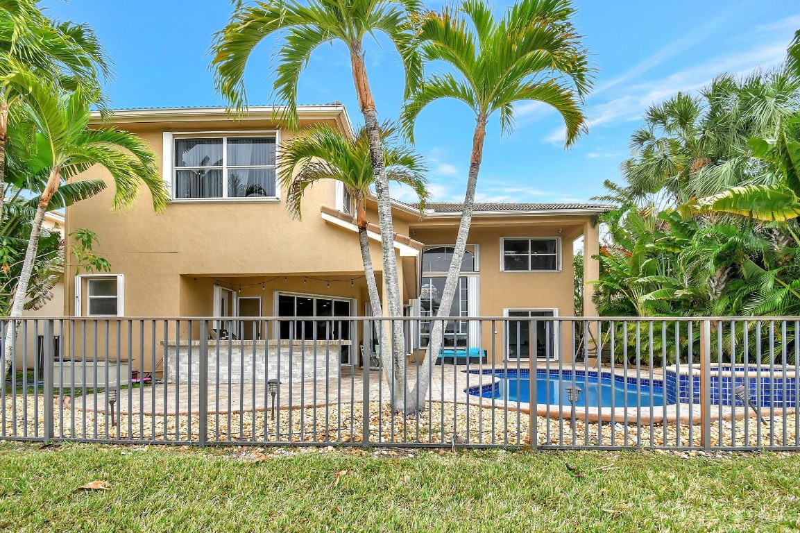 8744 Wellington View Dr